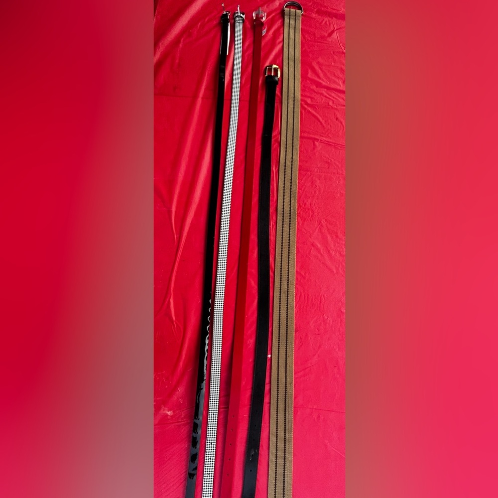 5 belts sold in set